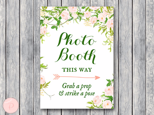 garden-photobooth-sign-grab-a-prop-and-take-a-pose